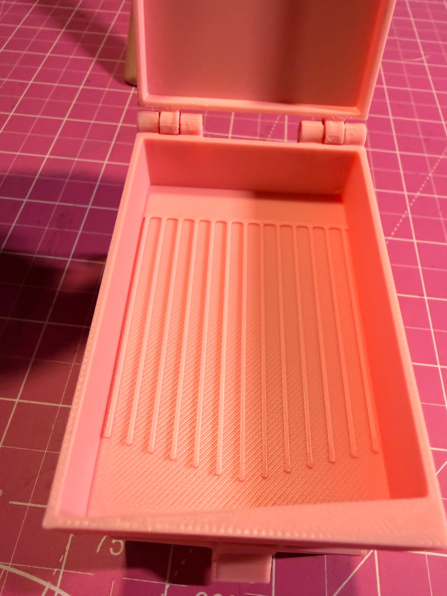 3d printed Flippa confetti trays x3.... size 3x2 inches
