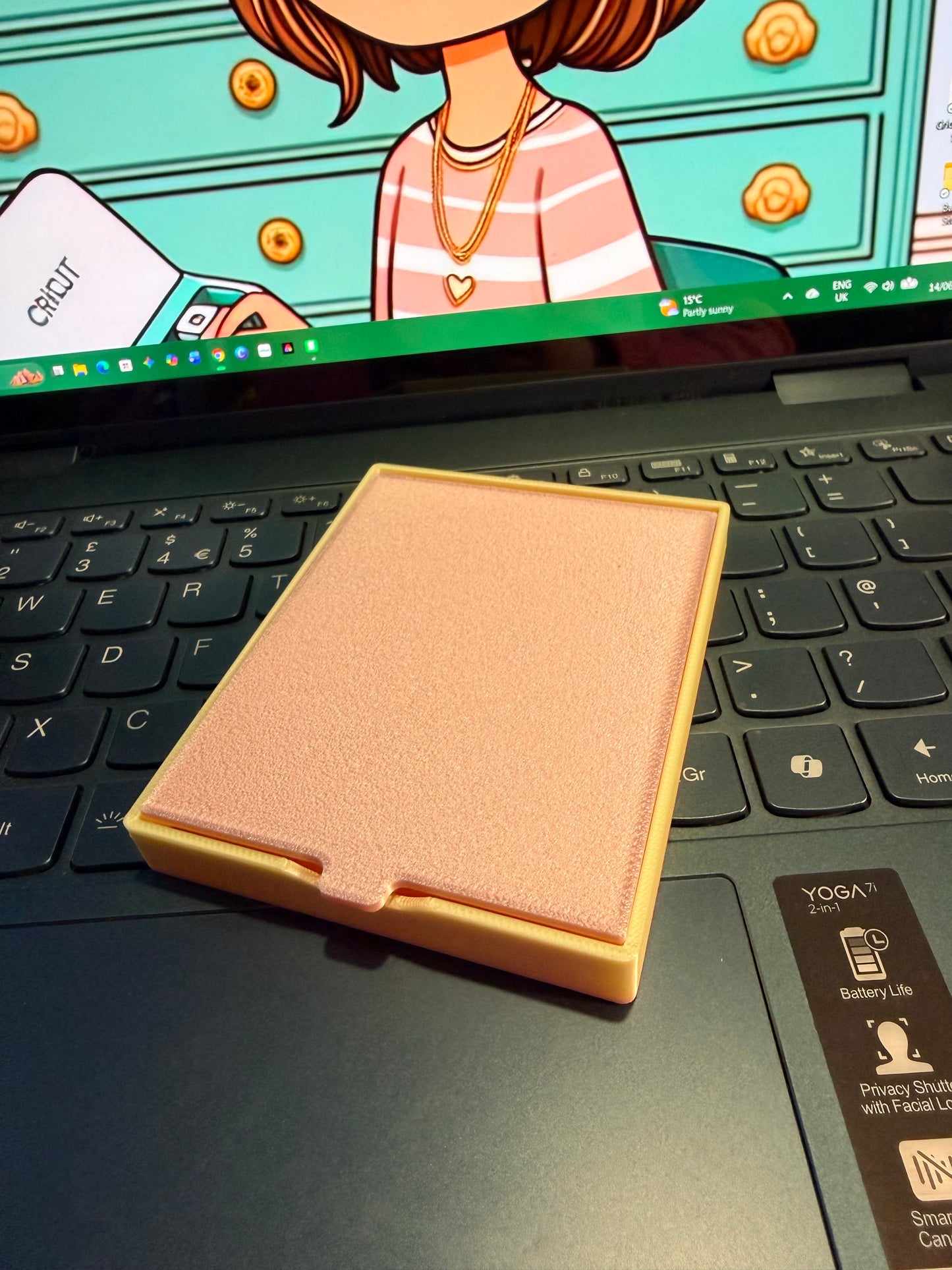 Ooopsie Daisey Flip Tray